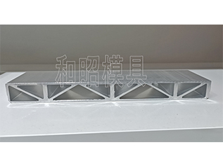 工業型材